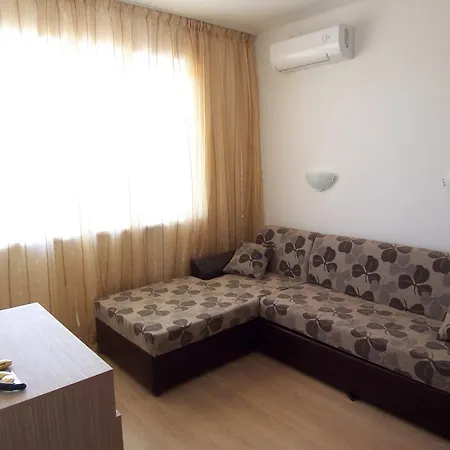 Sunny Beach 17 네세부르